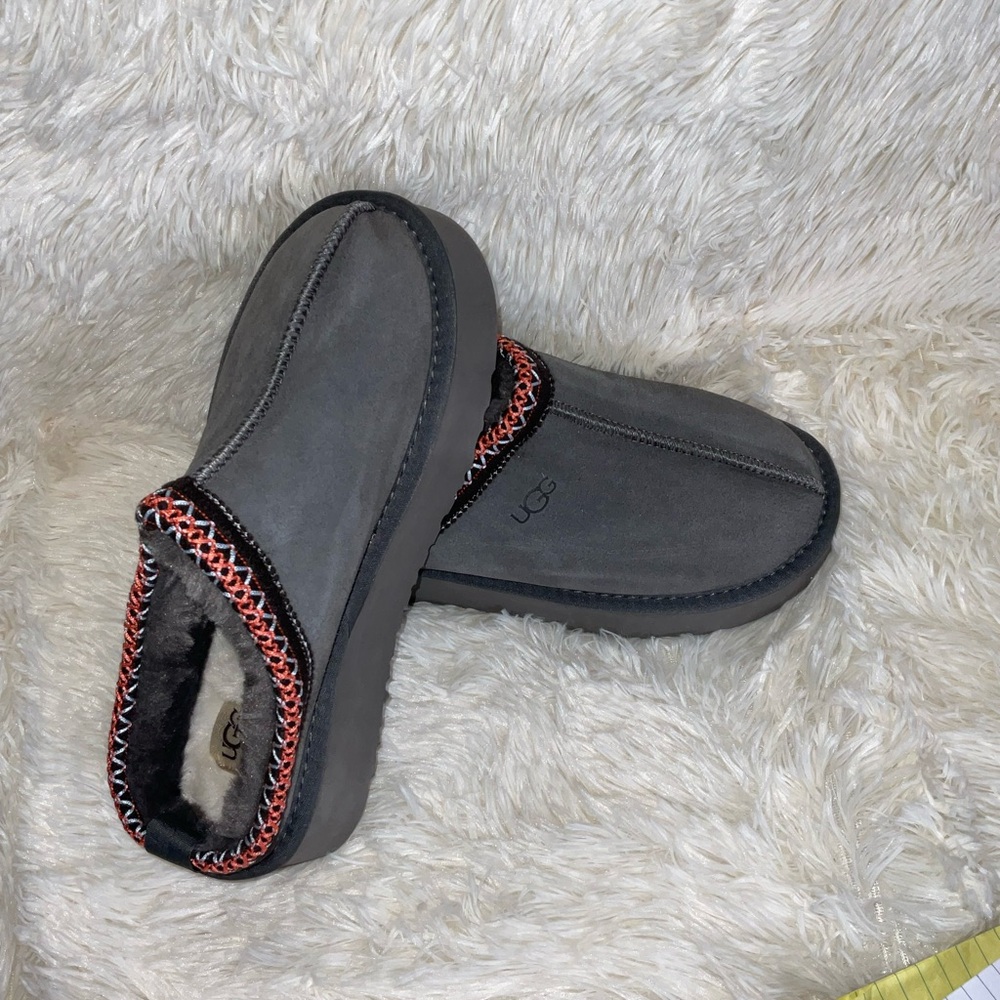 UGG Charcoal Slippers with Red Accents
